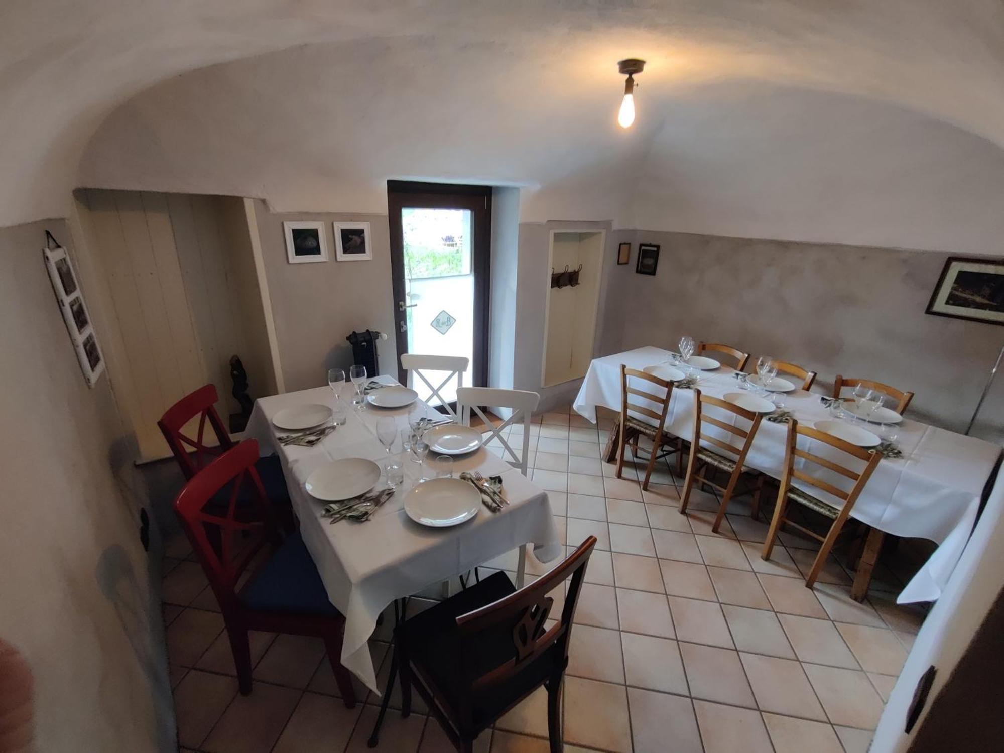 مبيت وإفطار Settimo Vittone Relais Del Brigante المظهر الخارجي الصورة